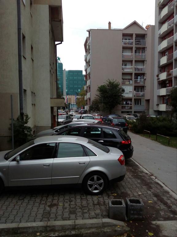 Apartment Viktor Stan Na Dan Šabac Extérieur photo